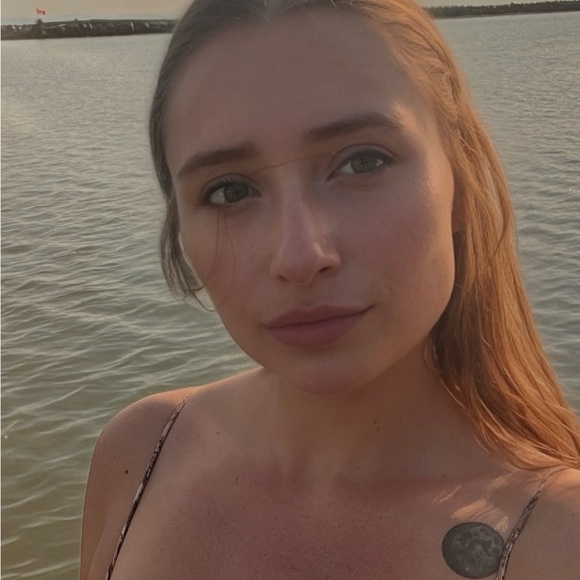 ellealvarez1222